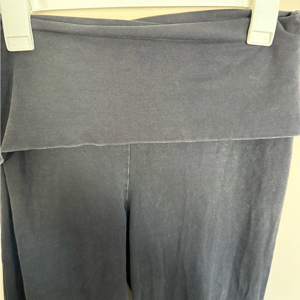 Offline by Aerie OG FOLD OVER Charcoal Faded Flare Leggings Size Large Casual - Picture 4 of 4
